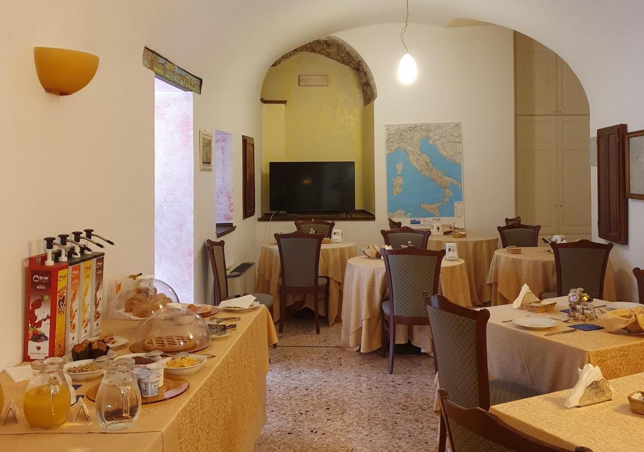 Hotel San Giuseppe Gerace Buitenkant foto