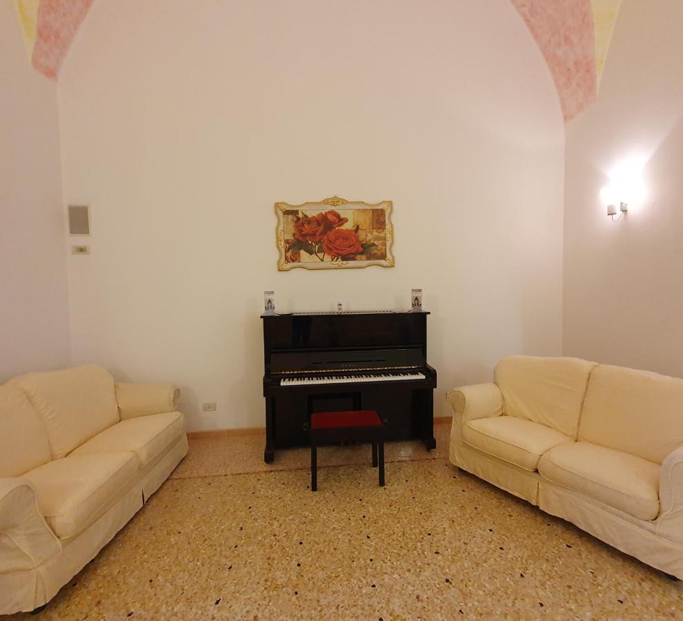 Hotel San Giuseppe Gerace Buitenkant foto