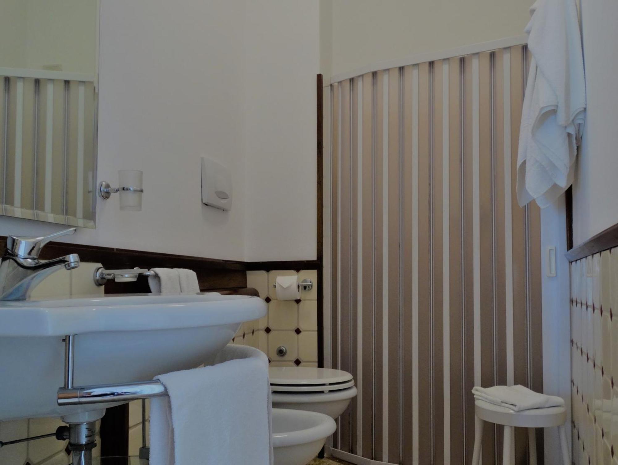 Hotel San Giuseppe Gerace Kamer foto